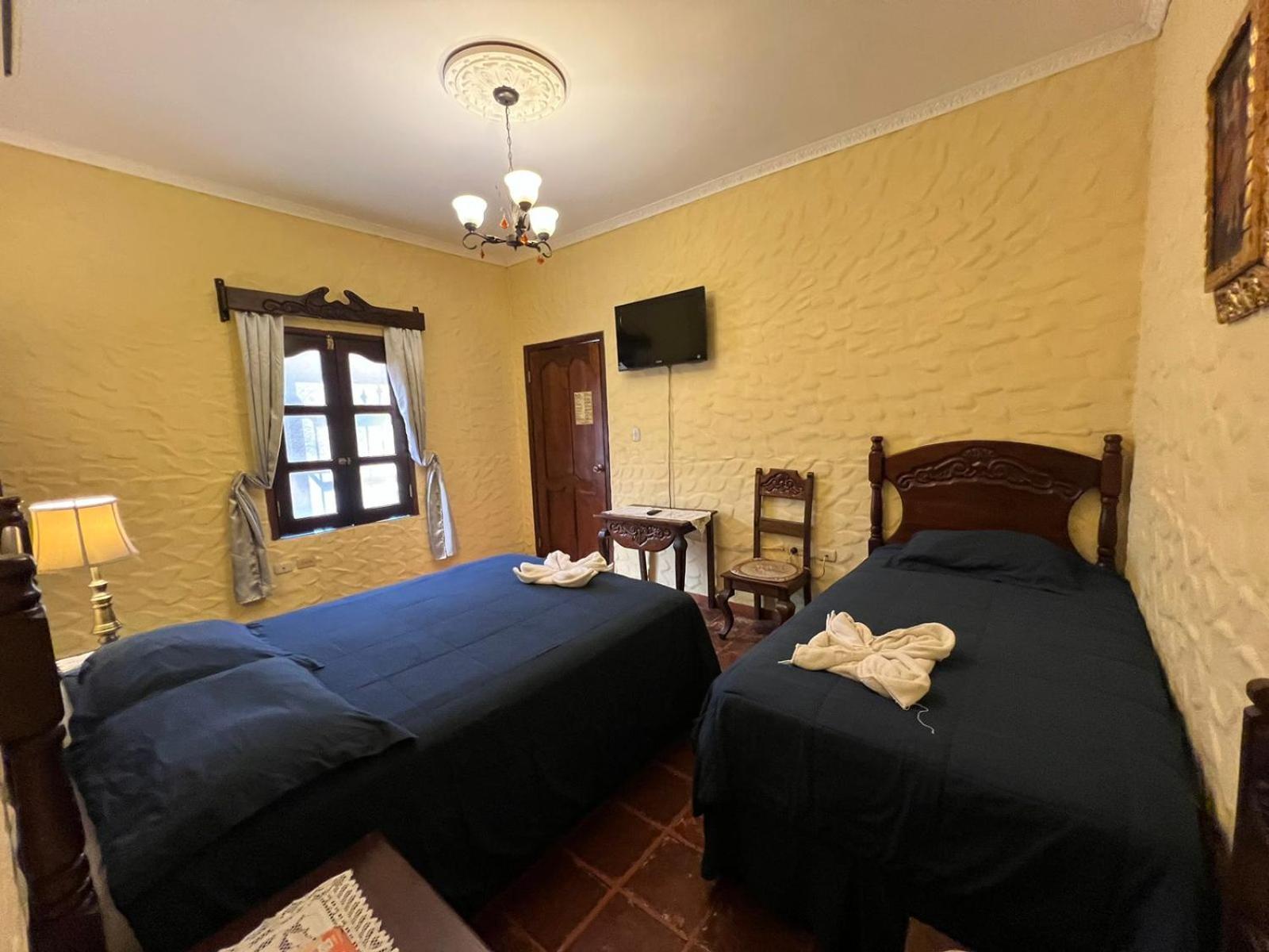 קומאיאגואה Hotel Caxa Real מראה חיצוני תמונה